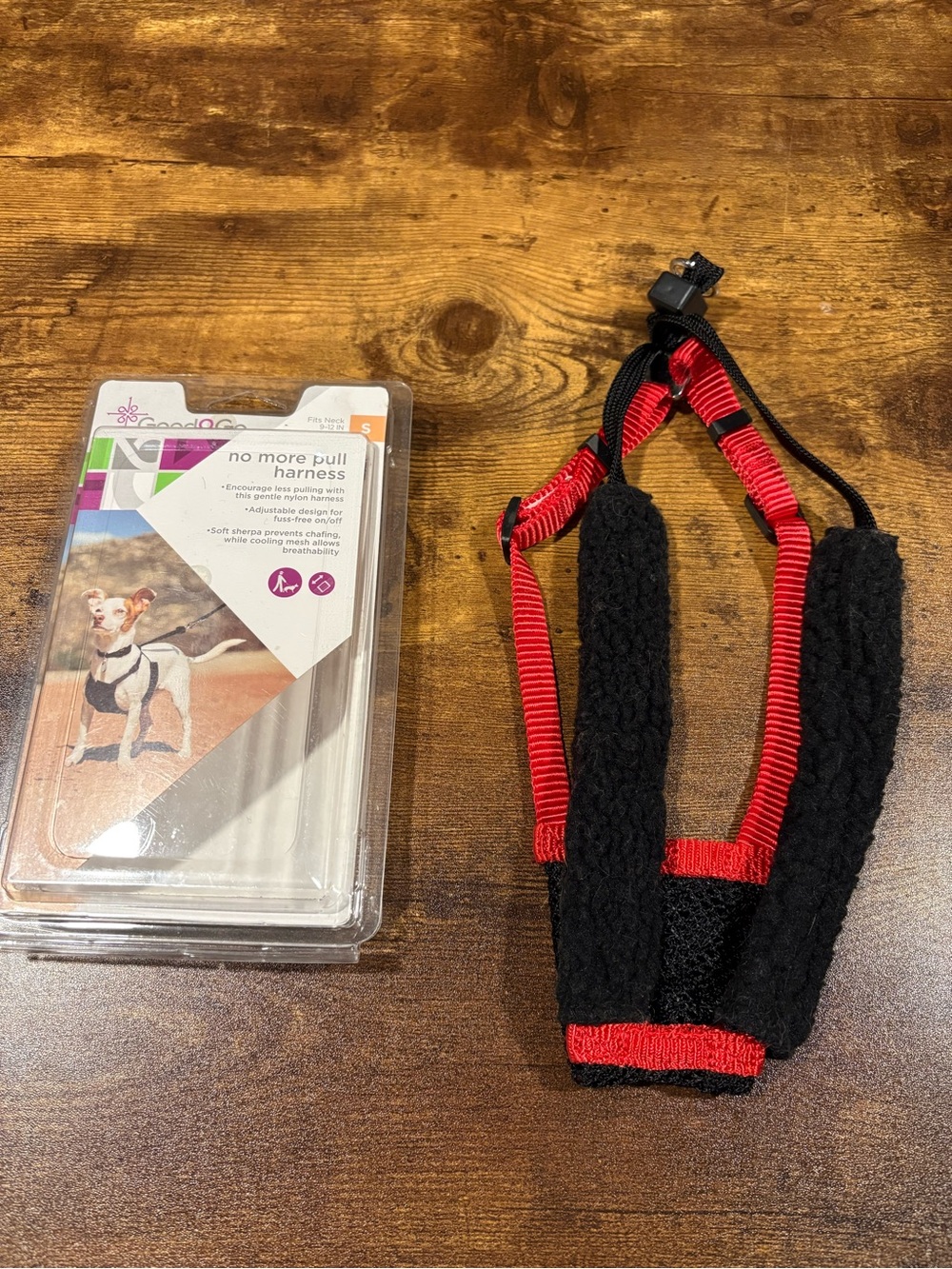 Good2Go No-Pull Dog Harness in Black and Red
